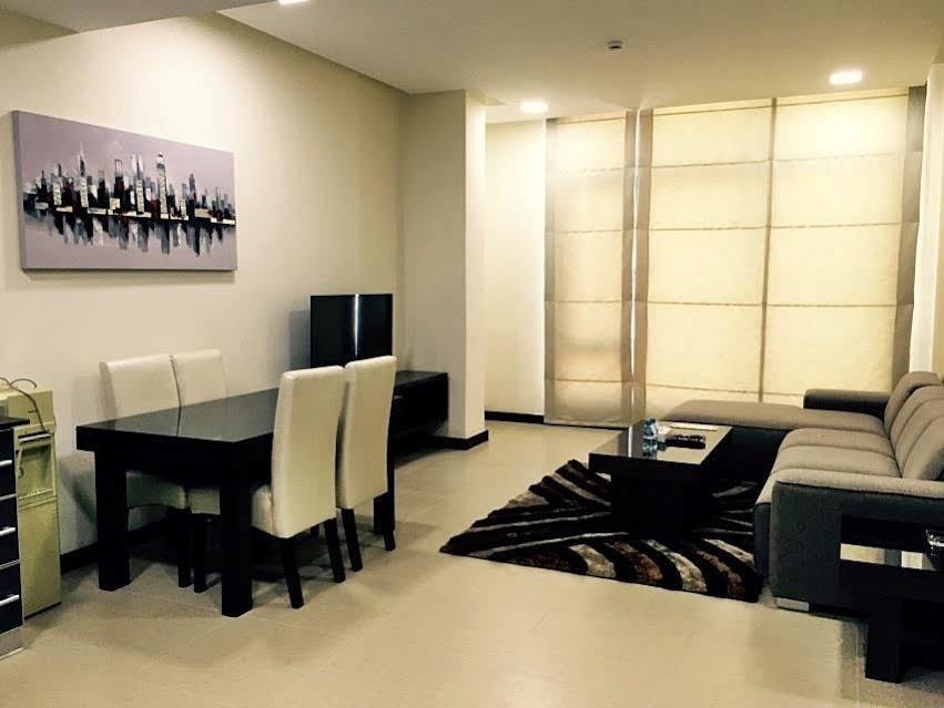 Belle Tower Luxury Apartments Manama Exterior foto